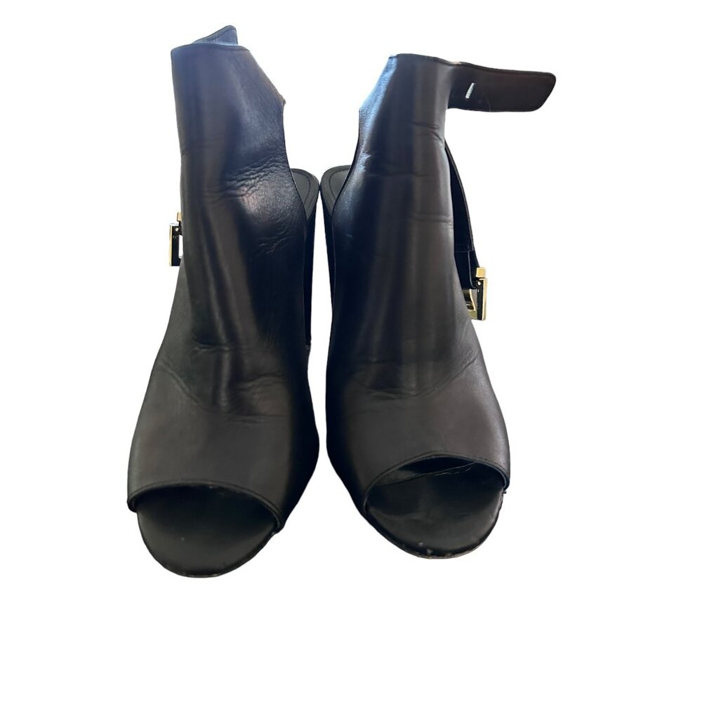 👗 2/$30 👗 Black Bootie Heels with Ankle Strap Calvin Klein Sz 6.5